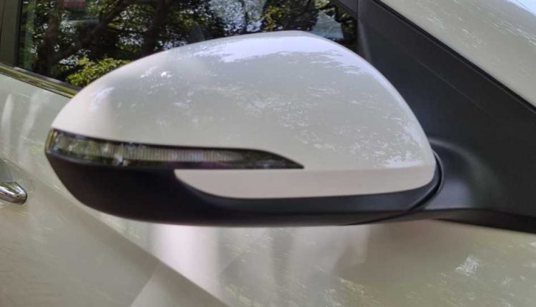Hyundai Elantra Retractable Mirrors