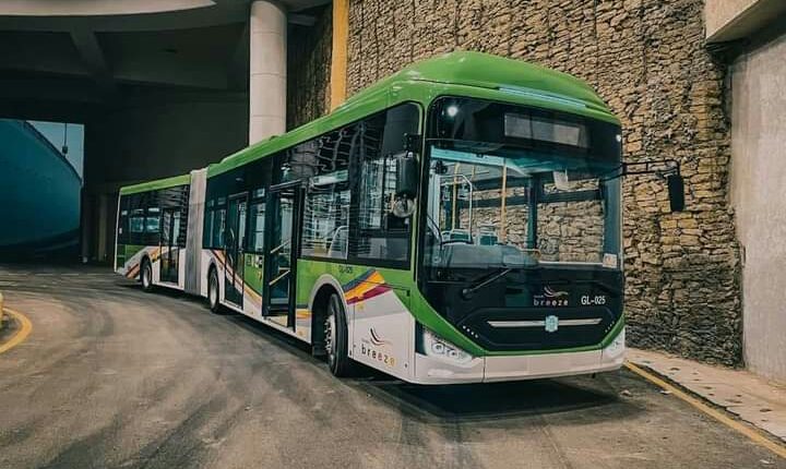 Green Line Bus in Karachi