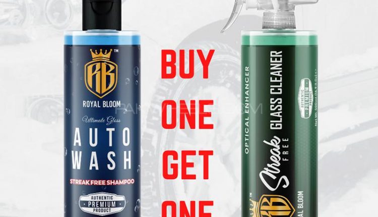 royal-bloom-auto-wash-ultimate-gloss-streak-free-shampoo-500ml-with-free-glass-cleaner-58764942