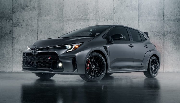 MY23_GR-Corolla-Circuit-Edition_01-1500×1000-1