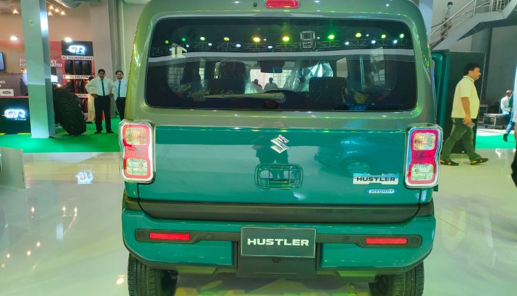 Hustler rear