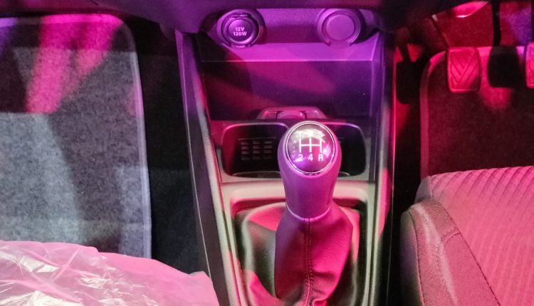 Suzuki Ertiga Manual transmission