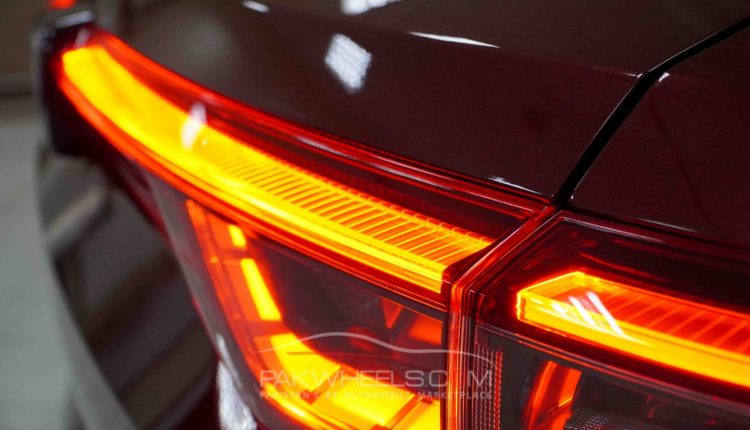 Honda HR-V Rear light