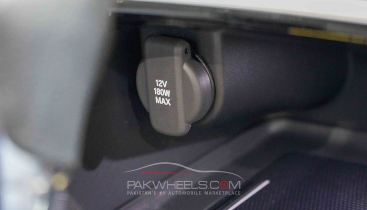 Honda HR-V USB Ports