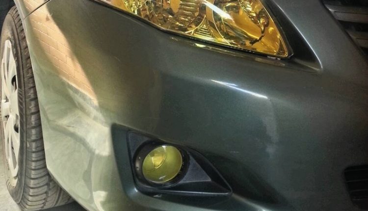 yellow paper on headlights