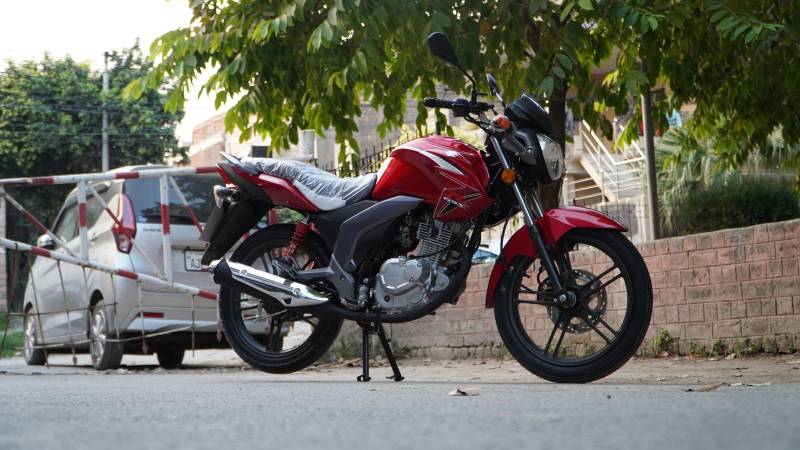 biking suzuki
