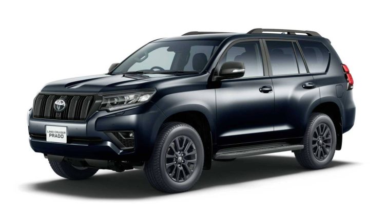 toyota-land-cruiser-prado-matte-black-edition-1