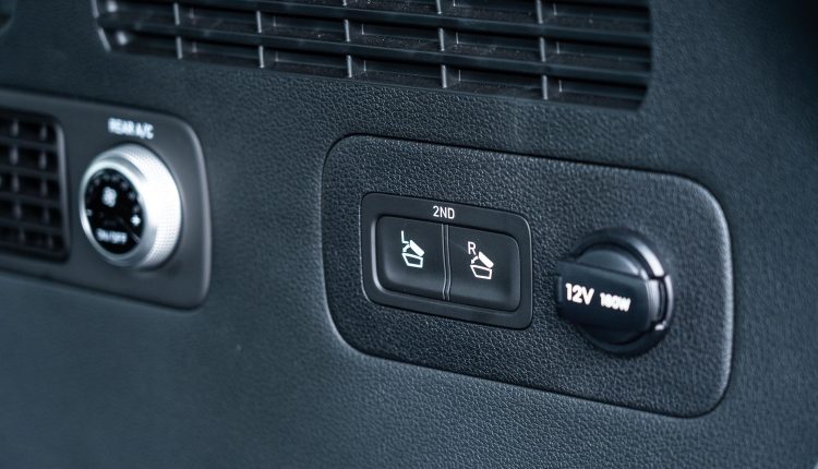 2023-hyundai-santa-fe-elite-hybrid-review-35