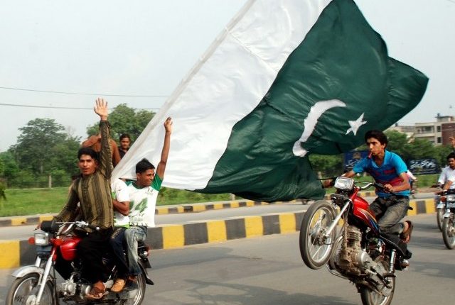 Lahore traffic police