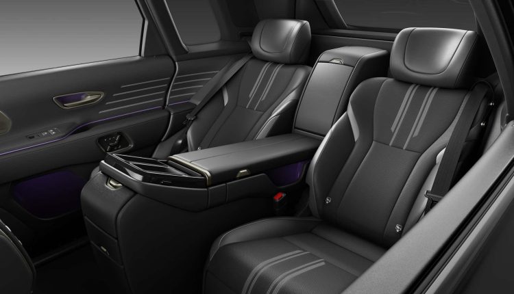 Toyota Century SUV