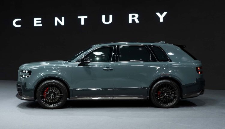 Toyota Century SUV