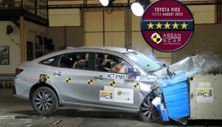 toyota yaris ncap