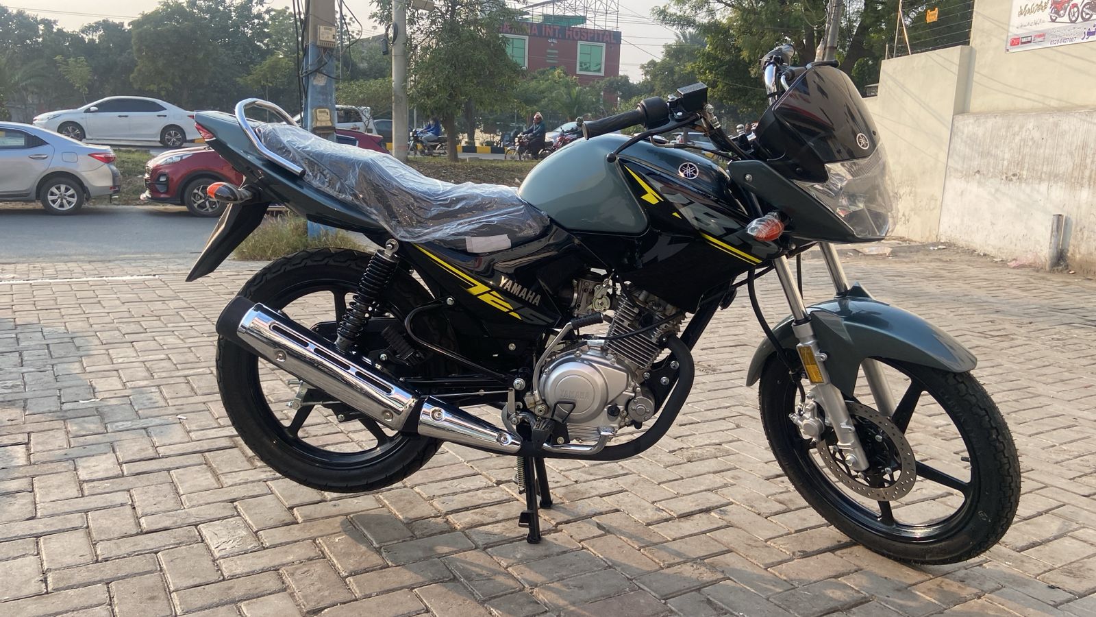 Yamaha YB125Z-DX Price Hiked - "New Model" Coming? - PakWheels Blog