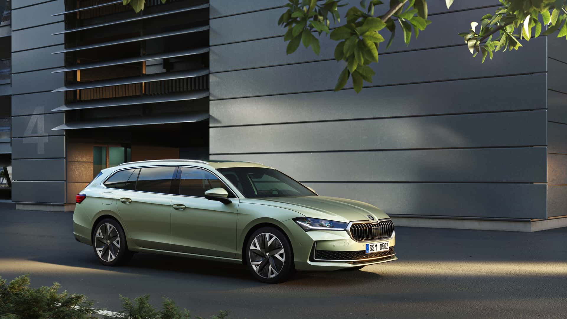 The All-New 2024 Skoda Superb Unveiled - PakWheels Blog