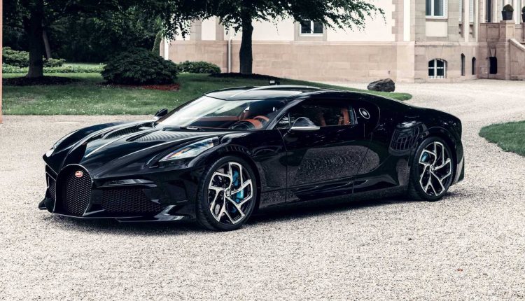474302-bugatti-la-voiture-noire-la-voici-maintenant-en-vrai