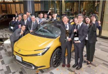 toyota prius wins car of the year 2023-24