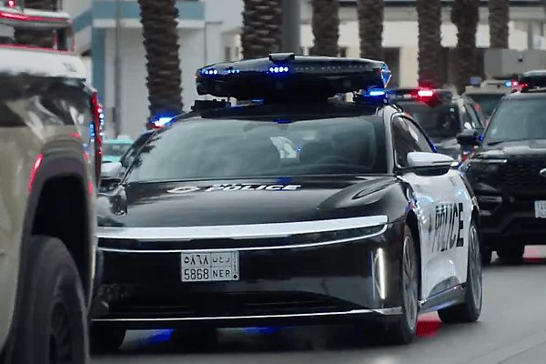 Saudi Arabia Launched Locally Manufactured Lucid EV as Police Car – PakWheels