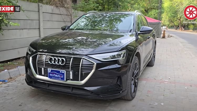 Audi e-tron