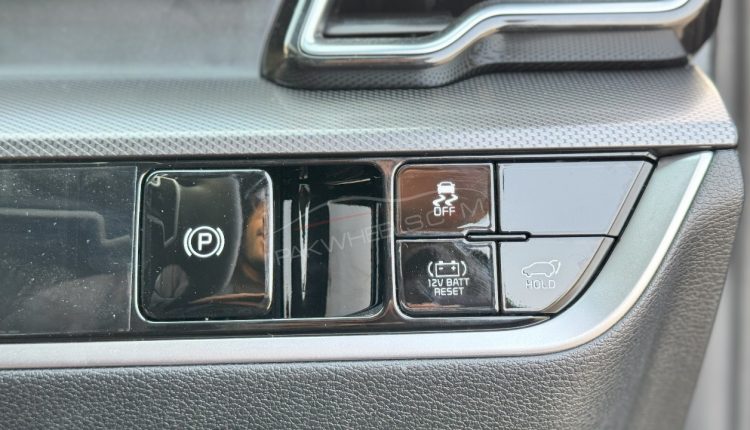New Kia Sportage in Pakistan interior