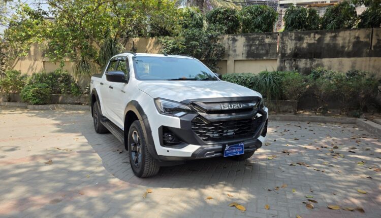Isuzu D-Max exterior 