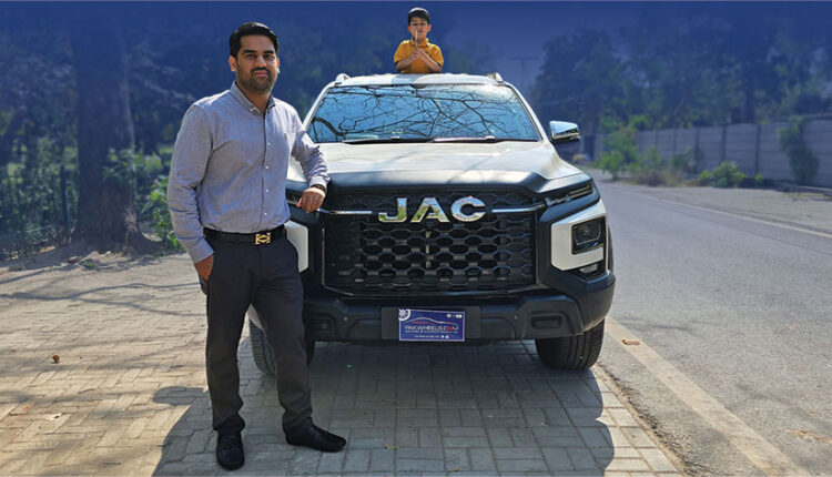 JAC T9 Hunter Stands Out